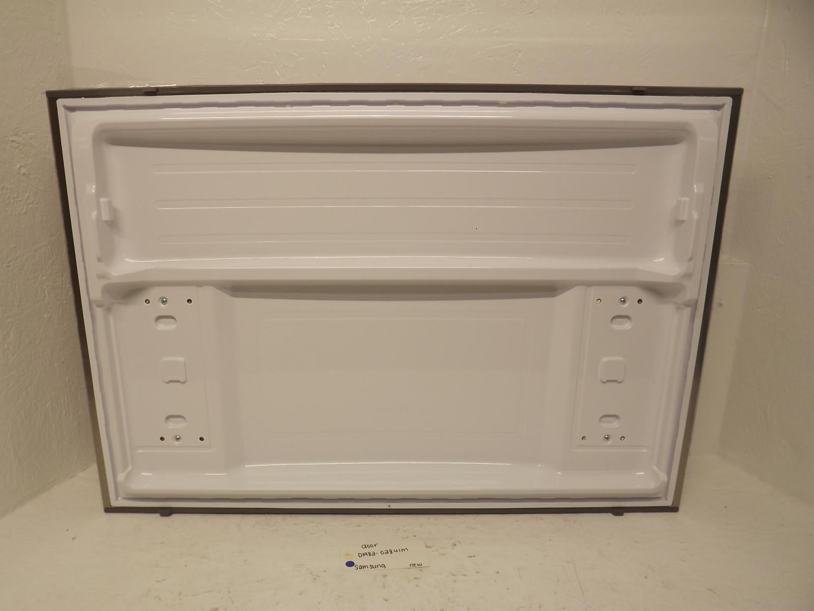 Samsung Refrigerator DA82-02841M Door New Samsung Refrigerator DA82-02841M Door New